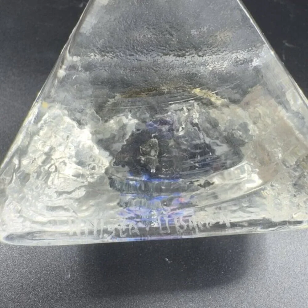 Willsea O'Brien Art Glass Trumpet Vase‎ Pyramid Funnel Blue Clear Bottom Signed